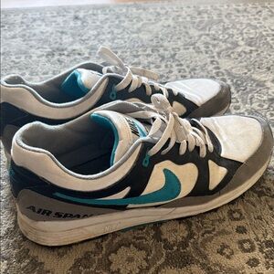 Nike Air Span II White and Teal Sneakers